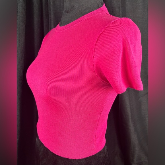 Zara Pink Cropped Short Sleeve Top e2 - Picture 3 of 8